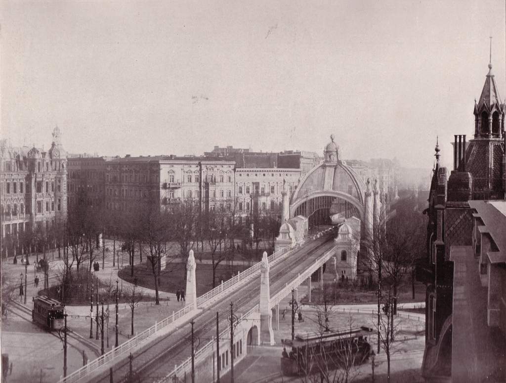 U-Bahn_Berlin_Nollendorfplatz_1903